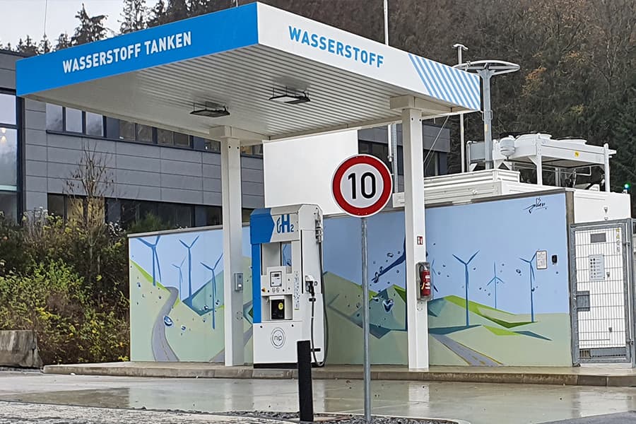 Erneuerbare Energien mit Z-Bau: Wasserstoff als emissionsfreie Alternative